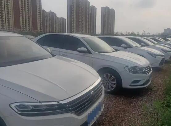 出租網(wǎng)約車普通轎車網(wǎng)約汽車租賃，汽車長(zhǎng)期托管，以租代購業(yè)務(wù)日產(chǎn)、豐田等車輛出租